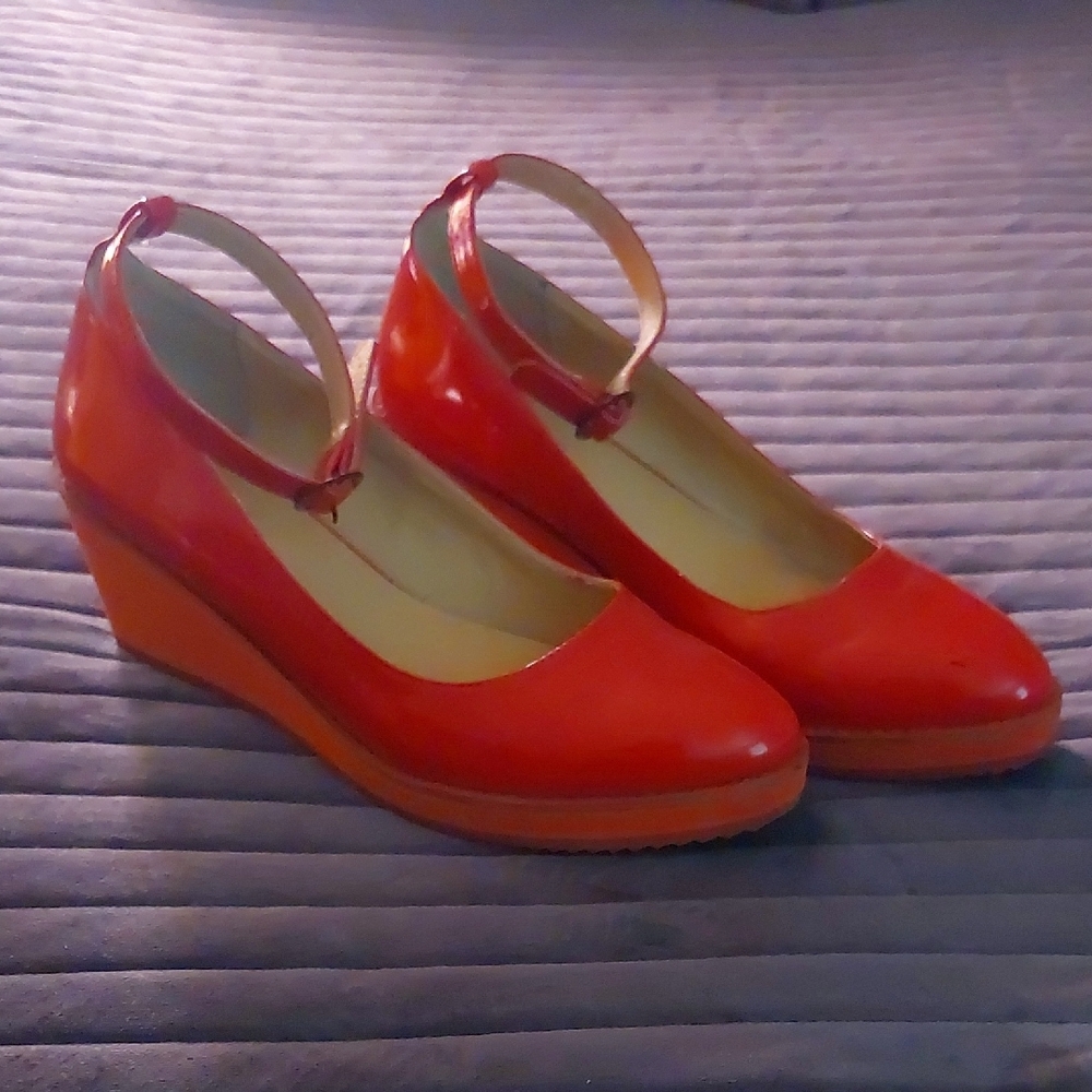 Women's Red Wedge Shoes